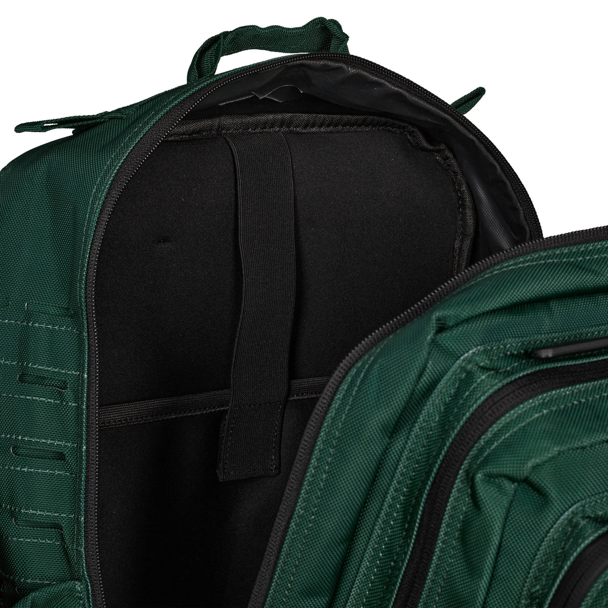 Compartimento interior em neoprene para portátil da mochila V2 45 L.